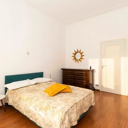 Apartment Precollina Balcony Flat Turin
